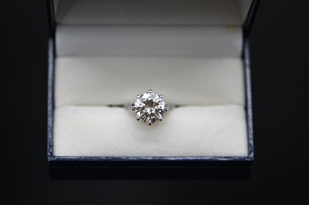 bague solitaire diamant et or