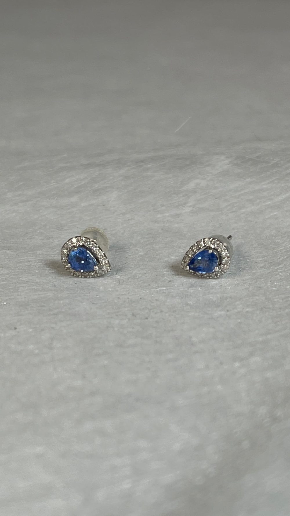 boucles saphirs et diamants